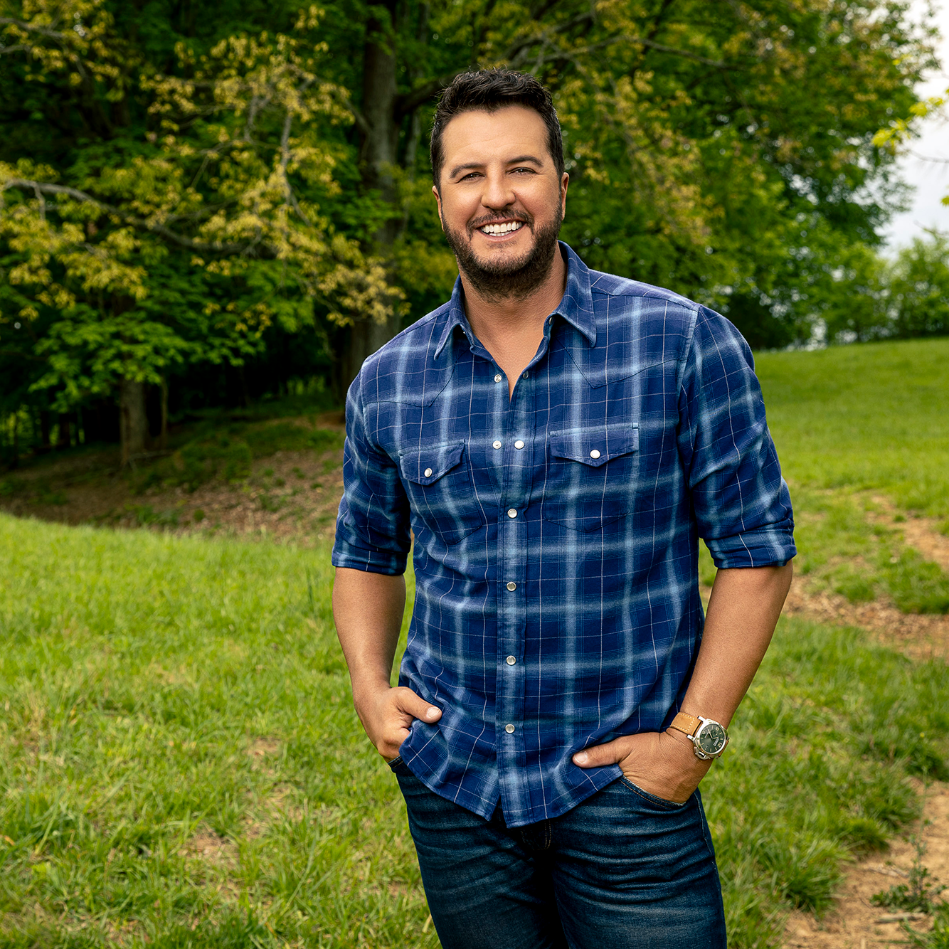 LUKE BRYAN DEBUTS NEW SINGLE “COUNTRY SONG CAME ON” AT...