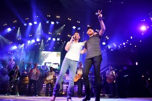 NASHVILLE, TN - APRIL 27:  Singer-songwriter Jake Owen performs onstage at Ascend Amphitheater on April 27, 2017 in Nashville, Tennessee.  (Photo by John Shearer/Getty Images for Sony Music Nashville)