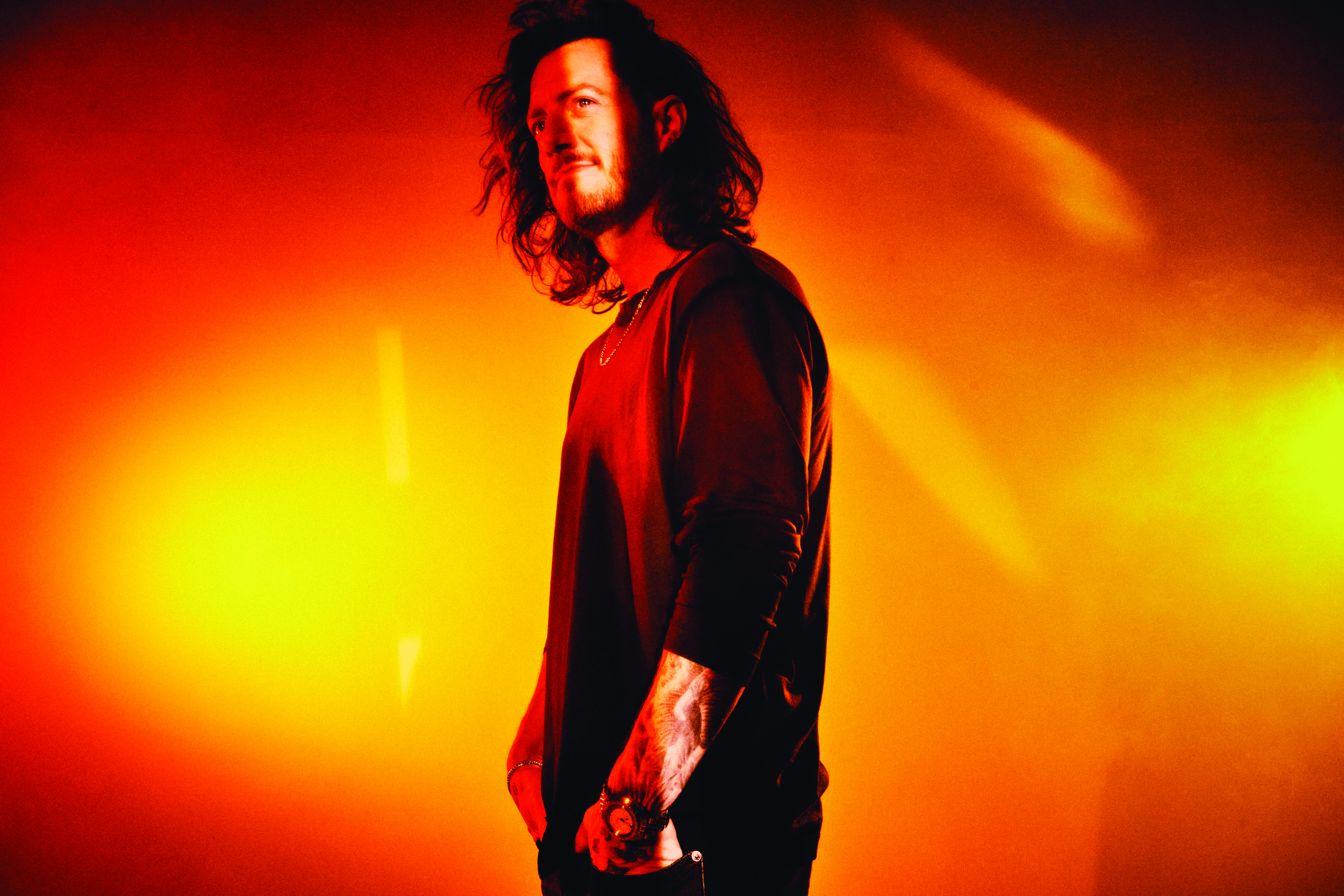 TYLER HUBBARD RELEASES NEW SINGLE, “PARK.”