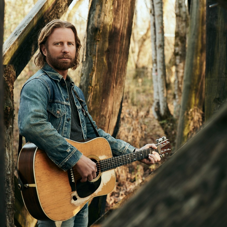 DIERKS BENTLEY’S GRATEFUL “GOLD” SETS THE STAGE FOR HIS 10TH ALBUM.