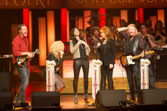 LITTLE BIG TOWN INVITED TO BECOME MEMBERS OF THE GRAND OLE OPRY. (AUDIO)