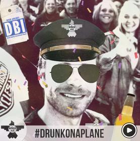 DIERKS BENTLEY LAUNCHES ‘DRUNK ON A PLANE’ INTERACTIVE PHOTO BOOTH. (PRESS RELEASE)