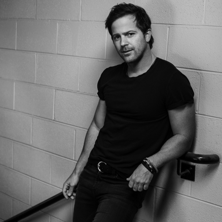 KIP MOORE SAYS THERE’S NOT A WAY TO KEEP COOL WHEN PERFORMING OUTDOORS.