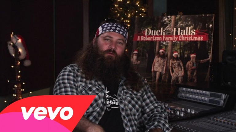 The Robertsons – The Story Behind “Ragin’ Cajun Redneck Christmas”