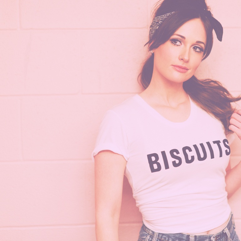 CHECK OUT THE ‘BAKING’ OF BISCUITS, KACEY MUSGRAVES’ LATEST SINGLE.