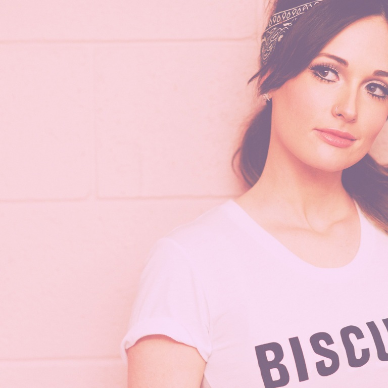 KACEY MUSGRAVES’ LYRIC VIDEO FOR ‘BISCUITS’ IS RELEASED.