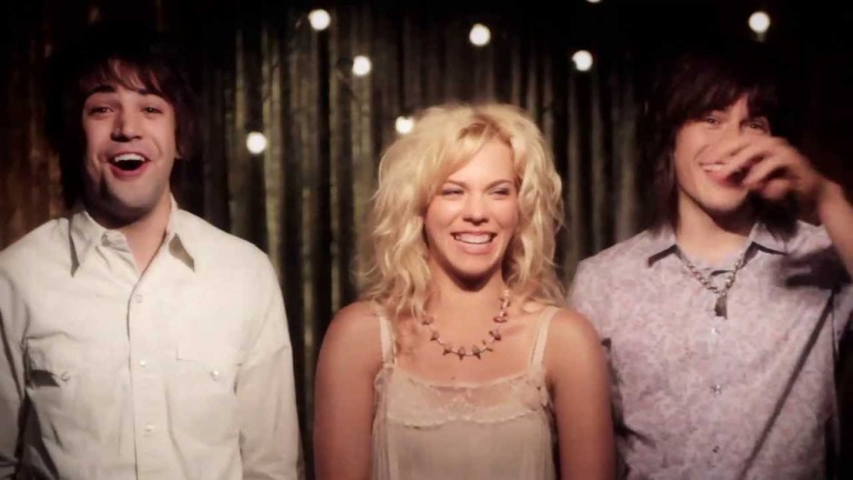 Vote The Band Perry for ACM’s Best New Artist of the Year