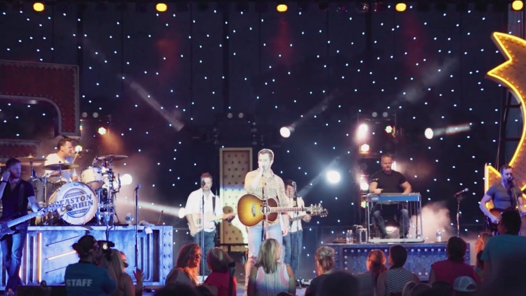 Easton Corbin Live – County Fairs