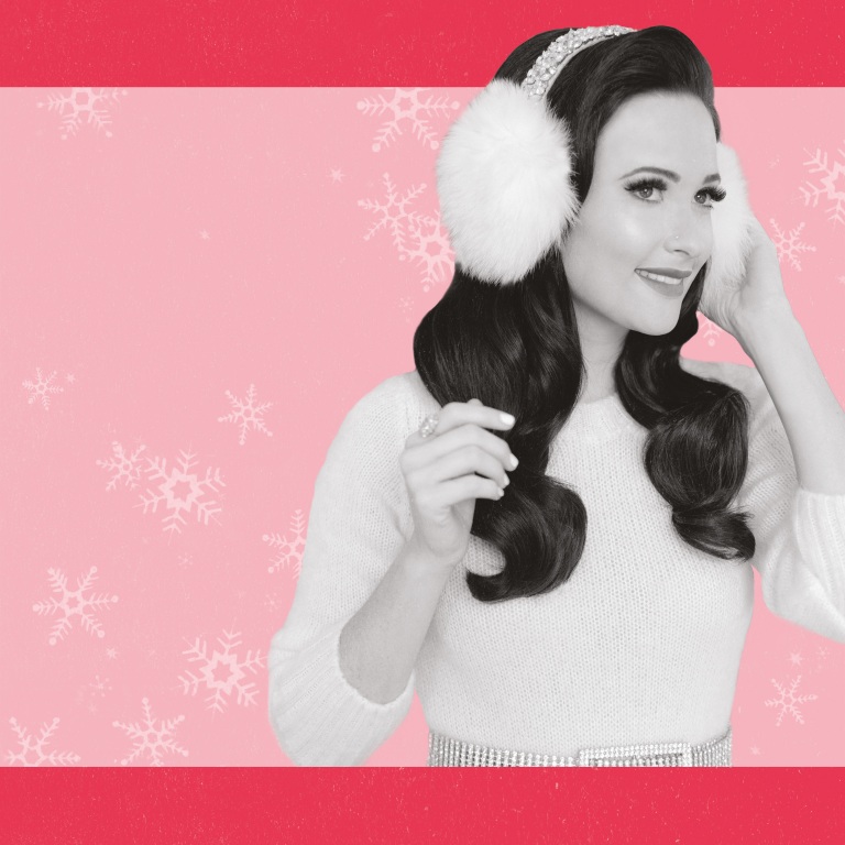 UPDATED: KACEY MUSGRAVES ANNOUNCES HER FIRST CHRISTMAS TOUR TO GO ALONG WITH HER DEBUT CHRISTMAS COLLECTION, A VERY KACEY CHRISTMAS.