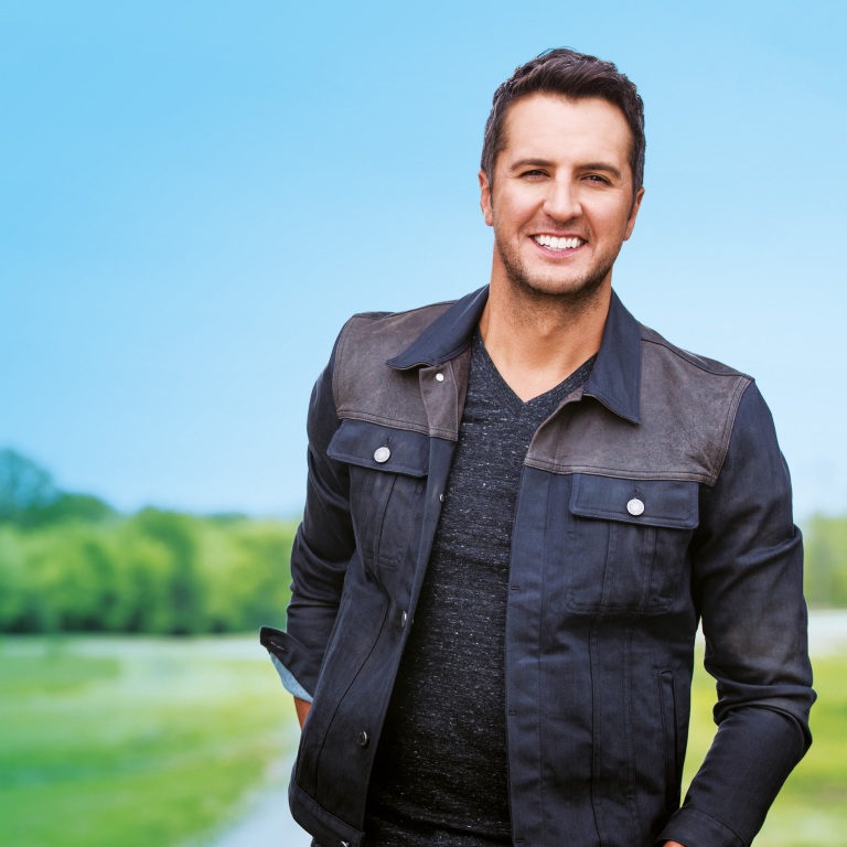 LUKE BRYAN SAYS GROWING UP AROUND FARMERS GAVE HIM A GREAT FOUNDATION FOR HIS MUSIC CAREER.