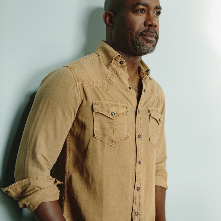 DARIUS RUCKER ANNOUNCES HIS FIRST HEADLINING DATE AT NEW YORK’S FAMED APOLLO THEATER.