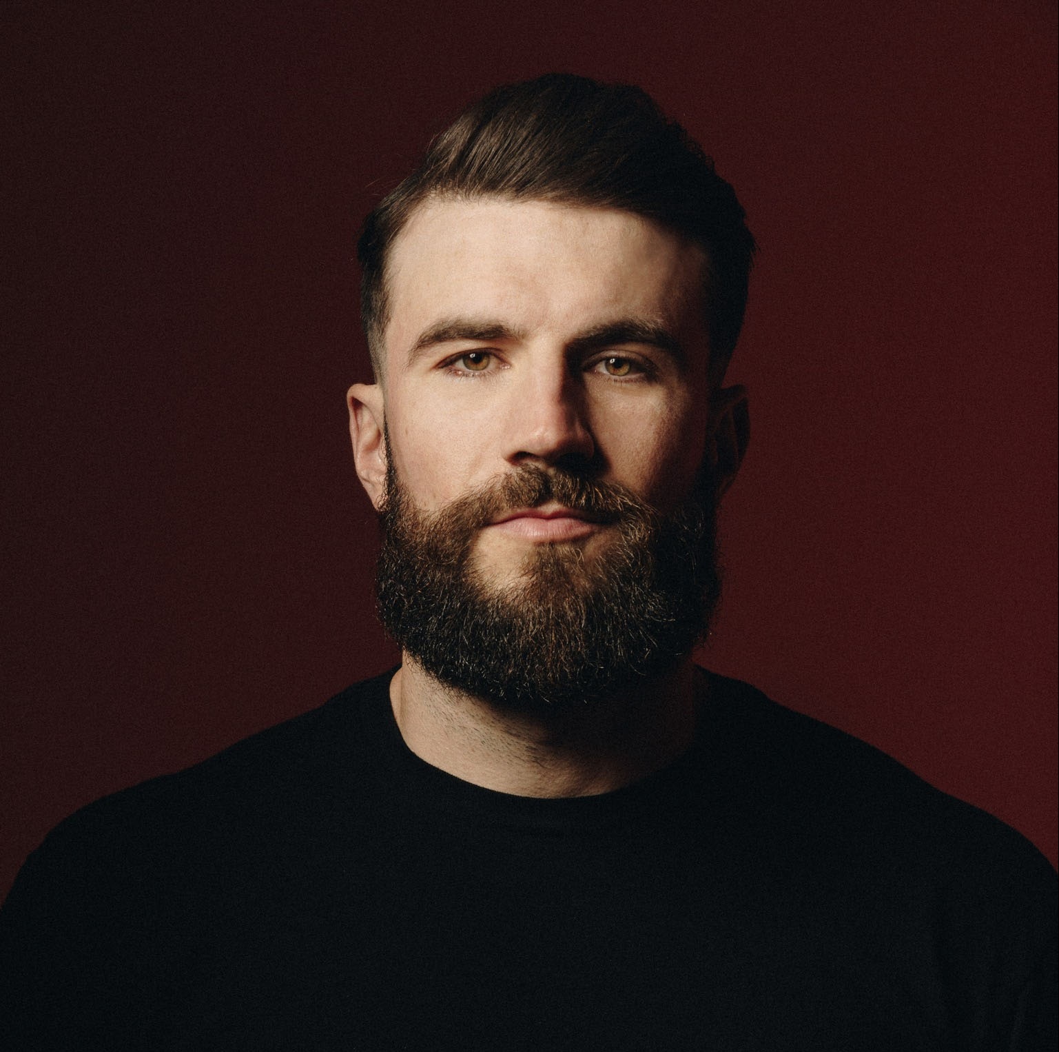 SAM HUNT RELEASES NEW SINGLE, “DOWNTOWN’S DEAD.”