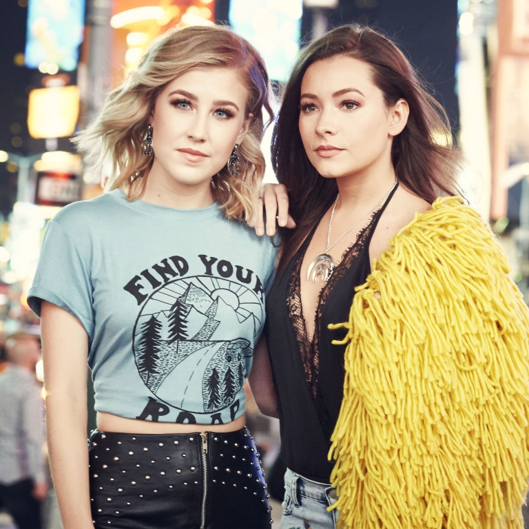 MADDIE & TAE ARE PROUD TO BE NOMINATED ACM DUO OF THE YEAR.