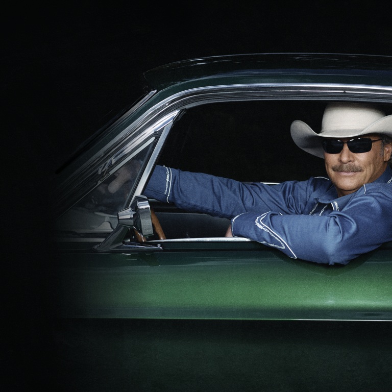 ALAN JACKSON BRINGS BACK THE LIVE CONCERT EXPERIENCE WITH WEEKEND SHOWS.