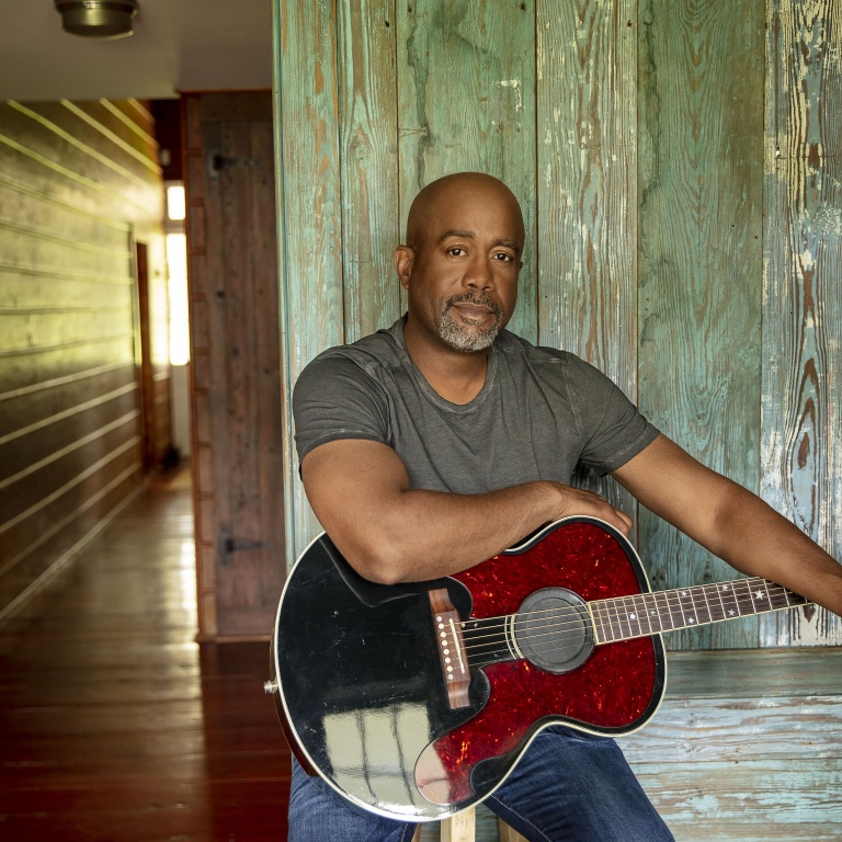 DARIUS RUCKER TO RELEASE “OL’ CHURCH HYMN” FEATURING CHAPEL HART ON SEPTEMBER 30th.