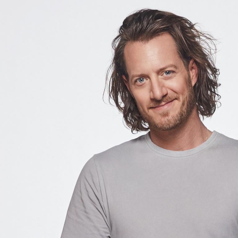 TYLER HUBBARD’S FIRST EXPOSURE TO MUSIC WAS THROUGH CHURCH AND ROAD TRIPS.