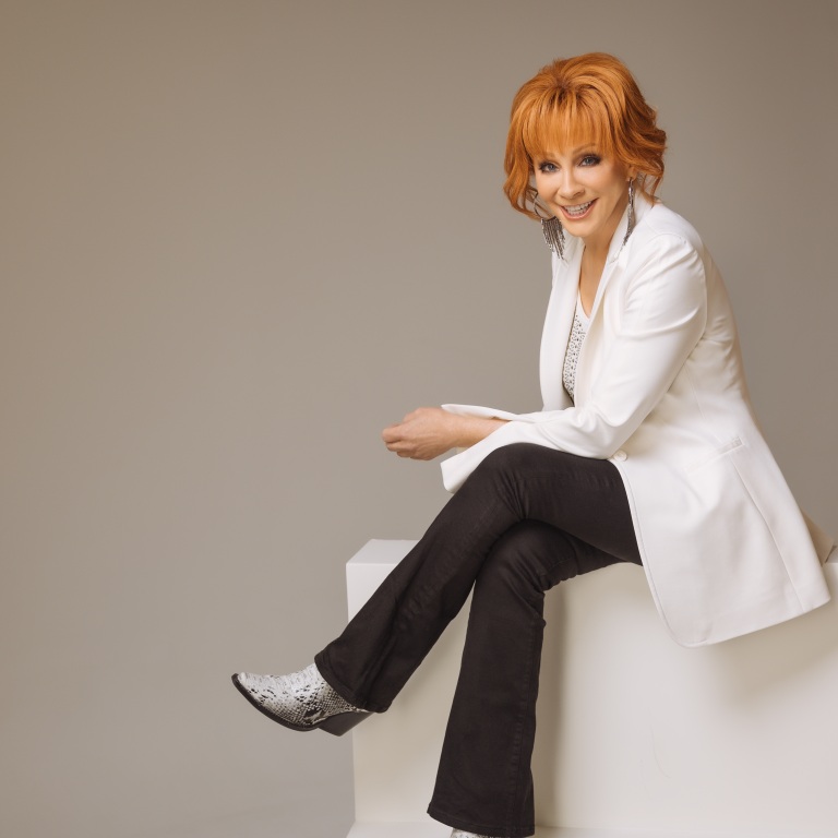 REBA McENTIRE PREPARING TO SING THE NATIONAL ANTHEM AT THIS YEAR’S SUPER BOWL.