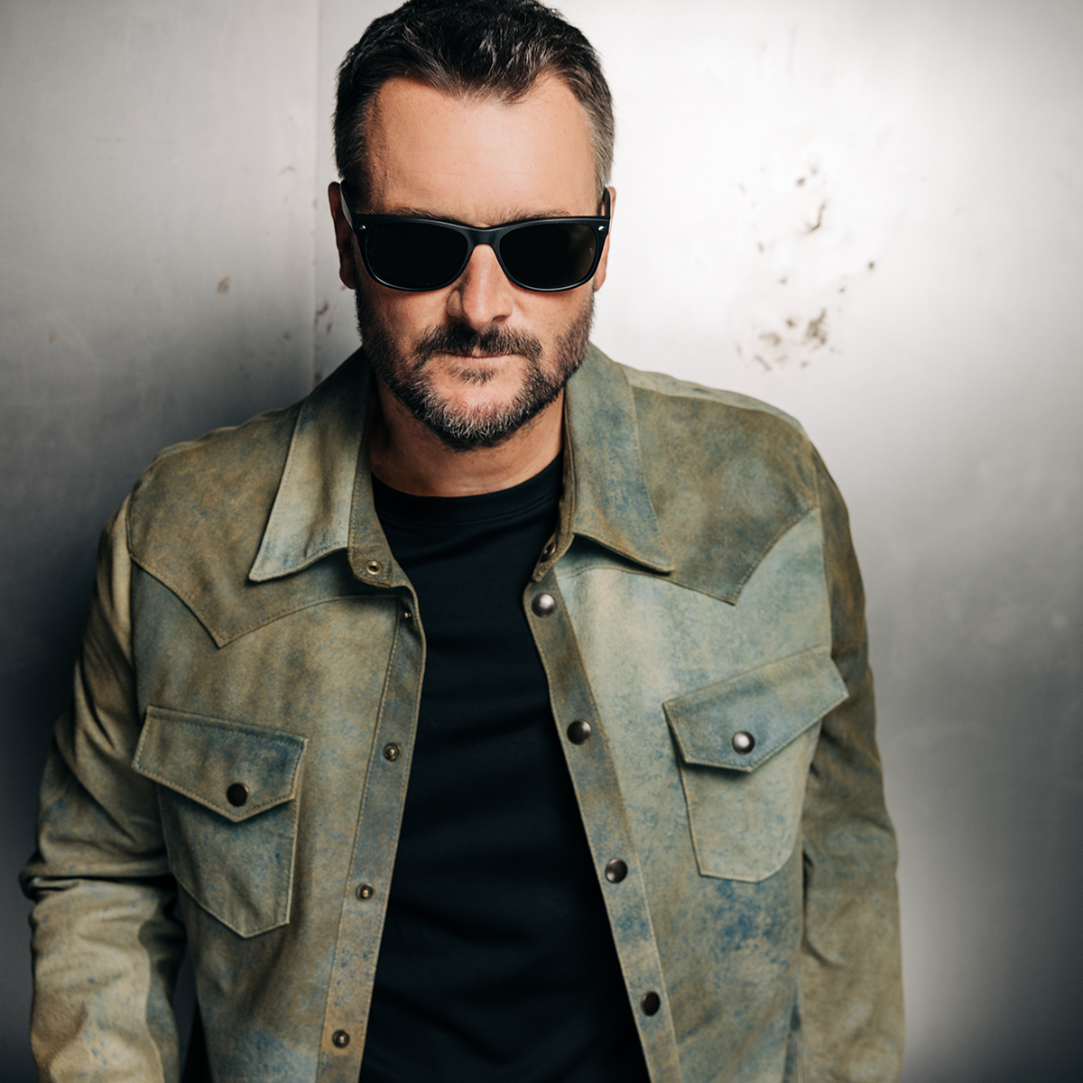 ERIC CHURCH AND LUKE COMBS NAMED CO-RECIPIENTS OF CRS 2025 ARTIST HUMANITARIAN AWARD (PRESS RELEASE)